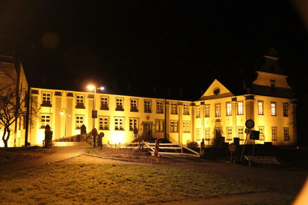 Ferienwohnung Sayn Bei Koblenz Bendorf Exterior photo